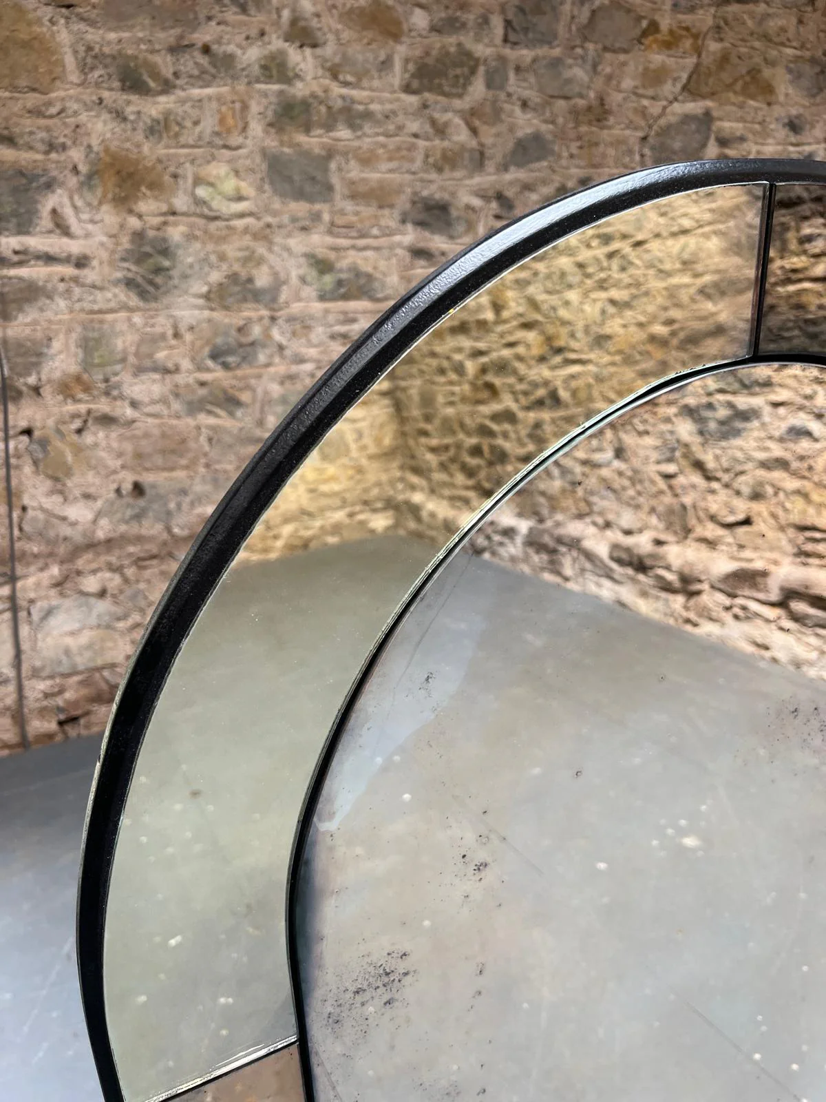 Art Deco bronze panelled oval  - 720 x 1250mm - Image 3
