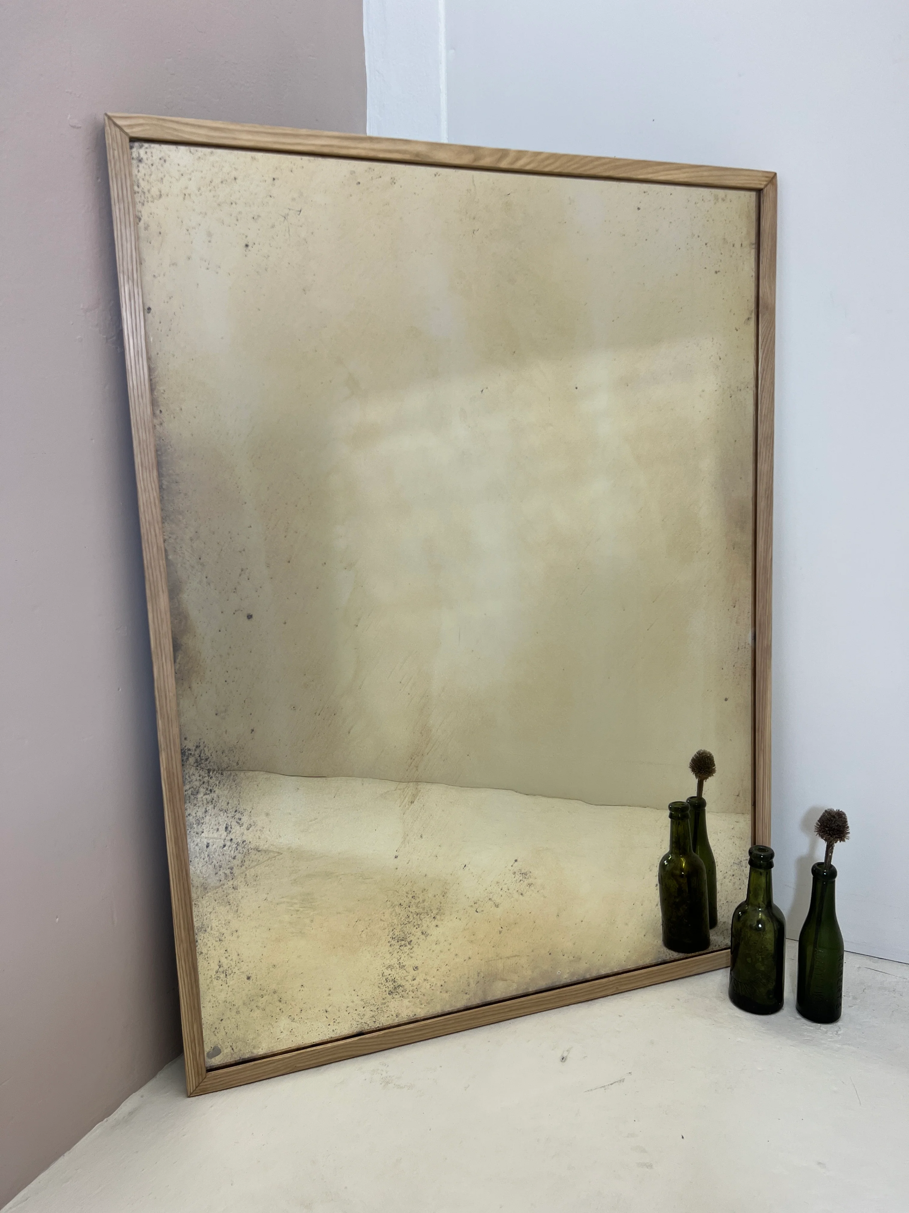 Oak Framed Antiqued Mirror with wobble glass - 770mm x 1020mm - Image 3