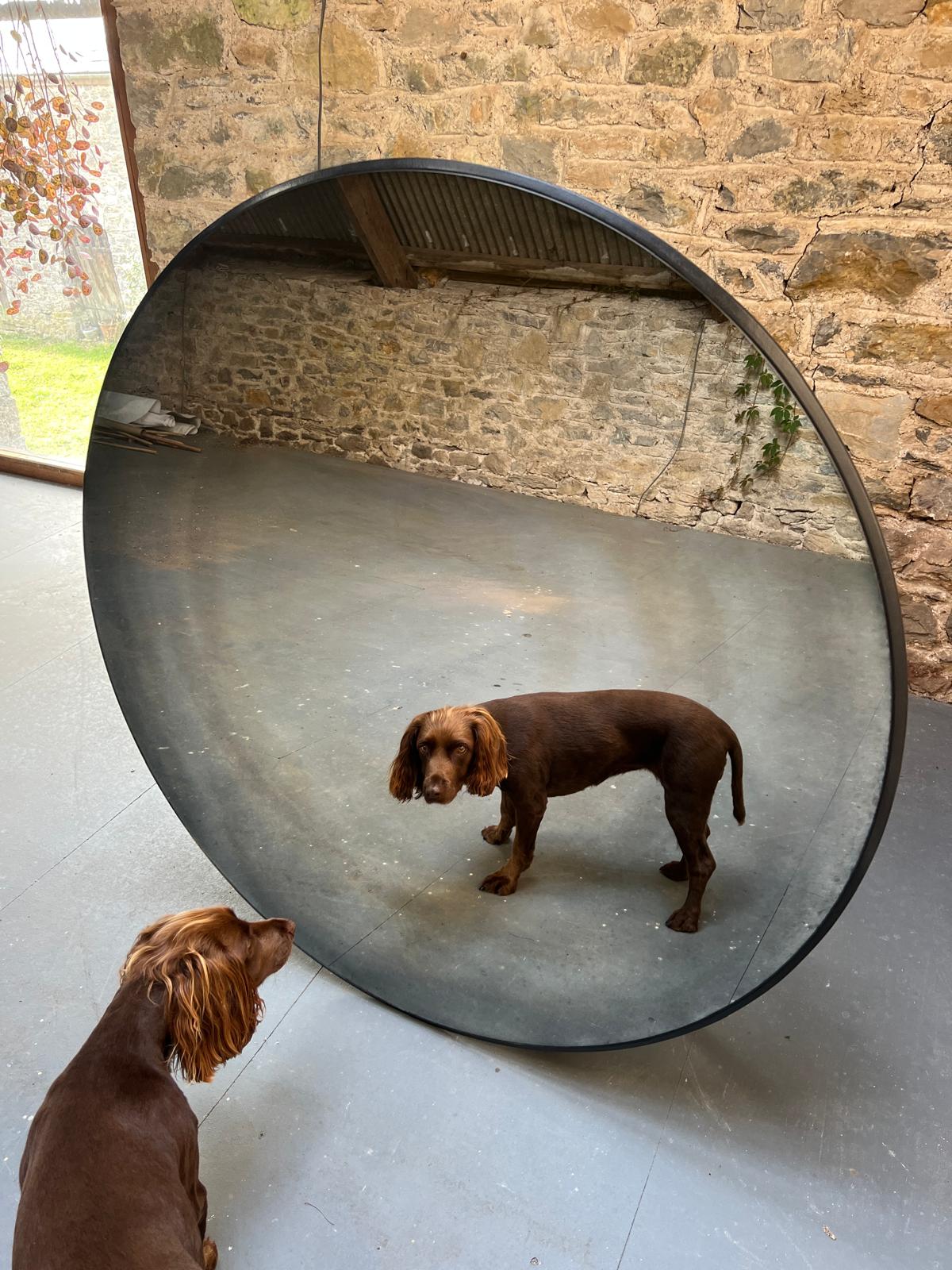 Large Smoked Circular mirror - 1200 x 1200mm - Image 6