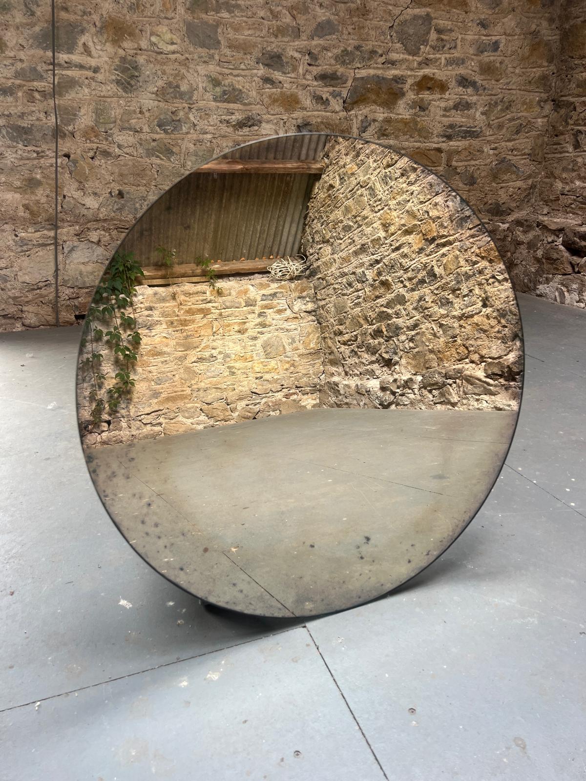 Rough Edged circle - 685 x 685mm - Image 2