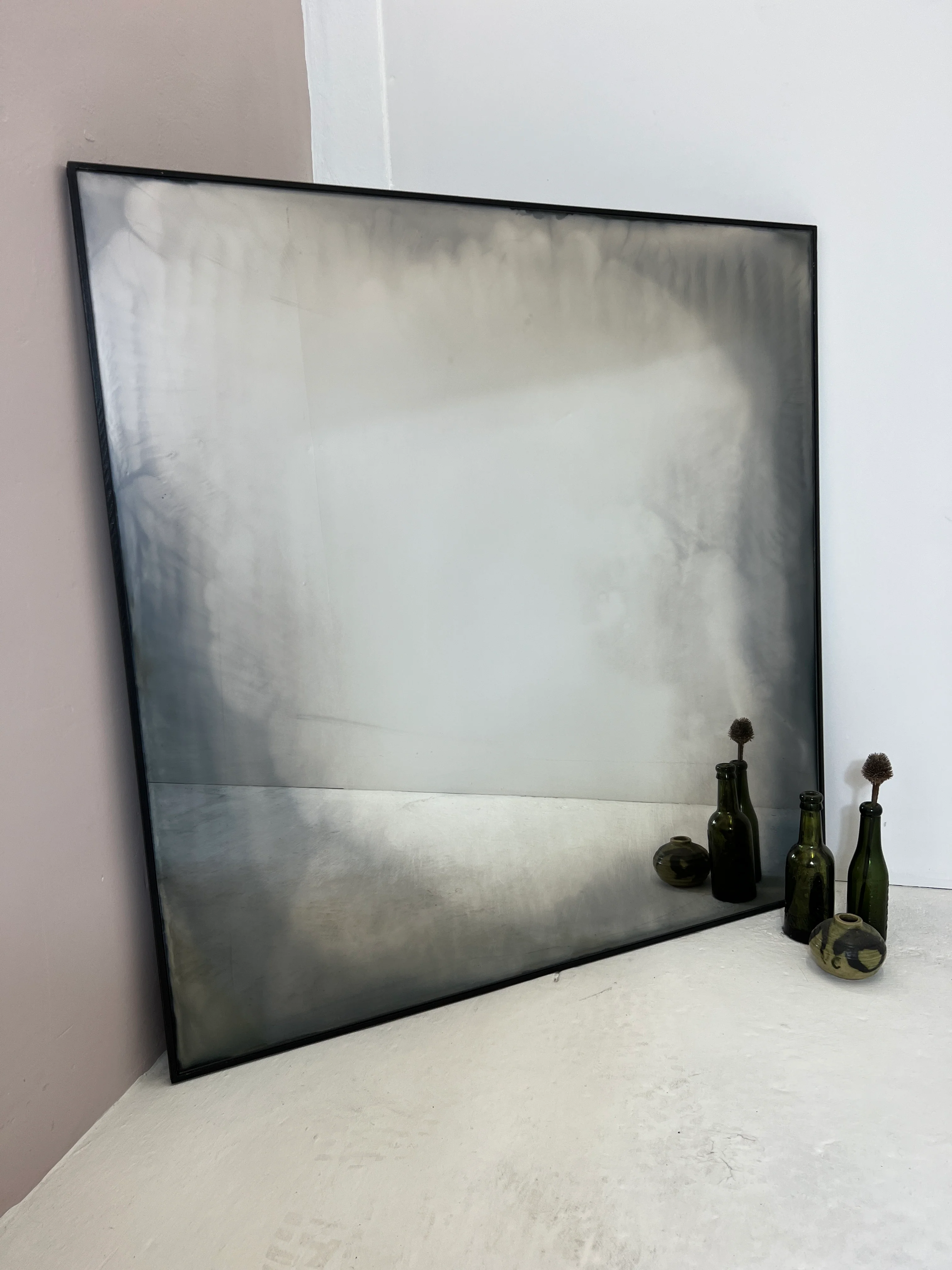 Smoked Antiqued Mirror - 950 x 965mm - Image 3