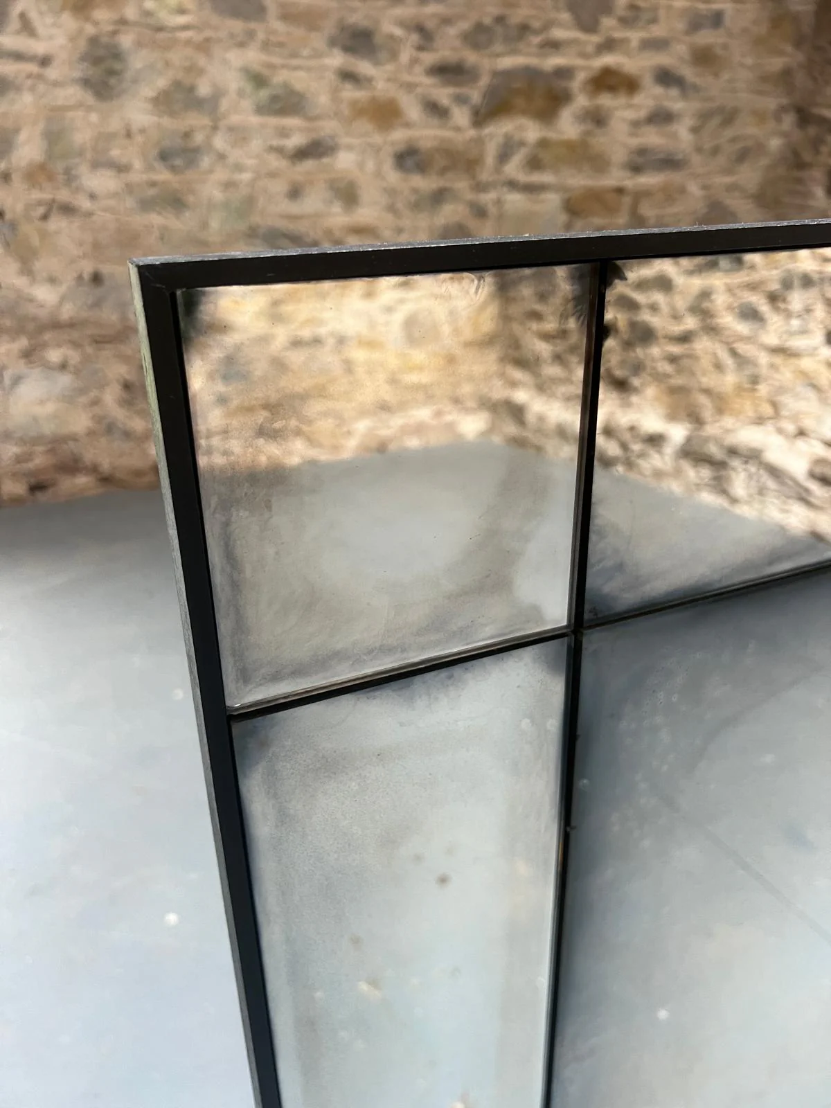 Smoked panelled mirror - 890 x 506mm - Image 3